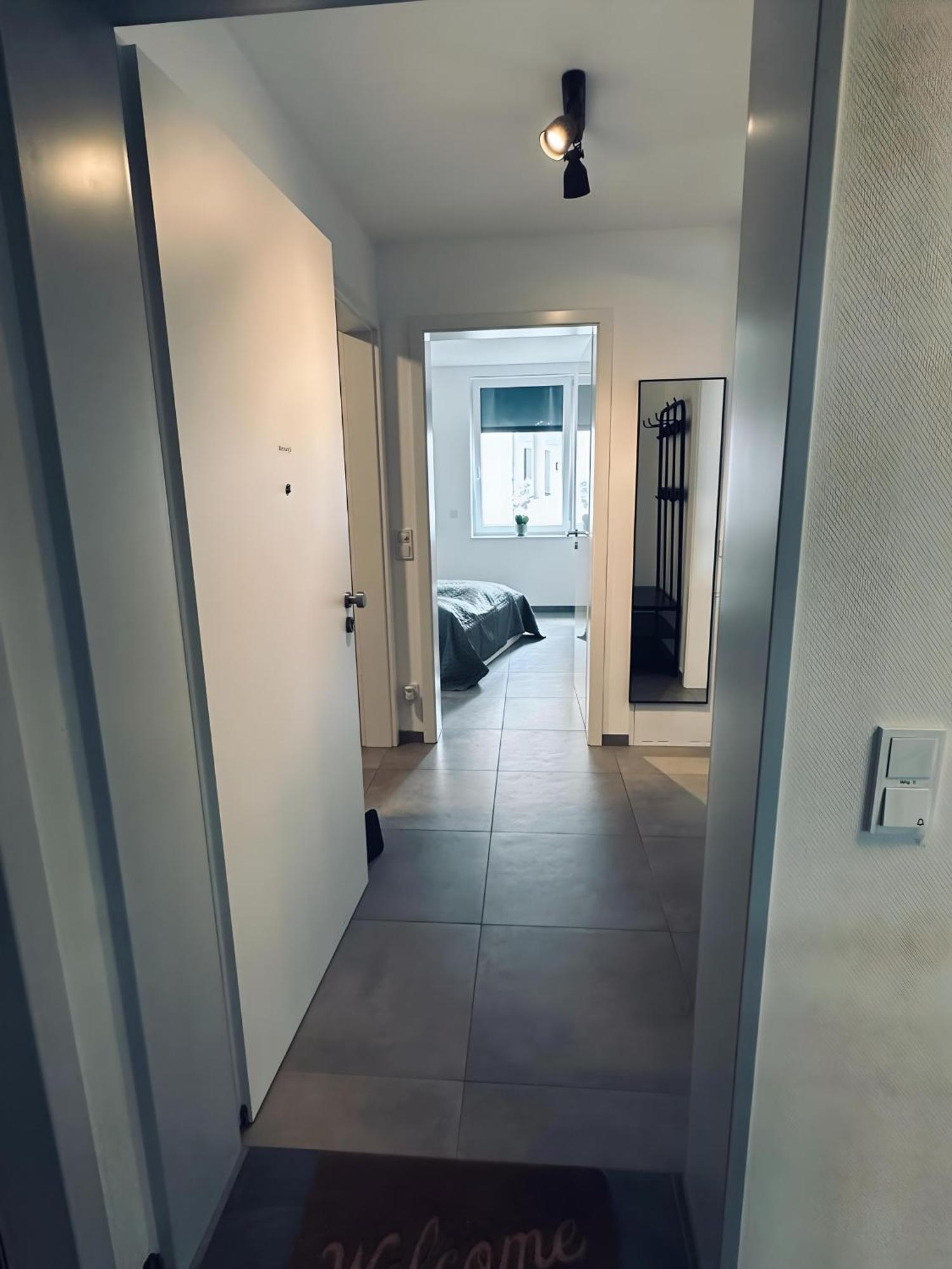 Am Citybogen - Mit Aufzug Und Loggia *