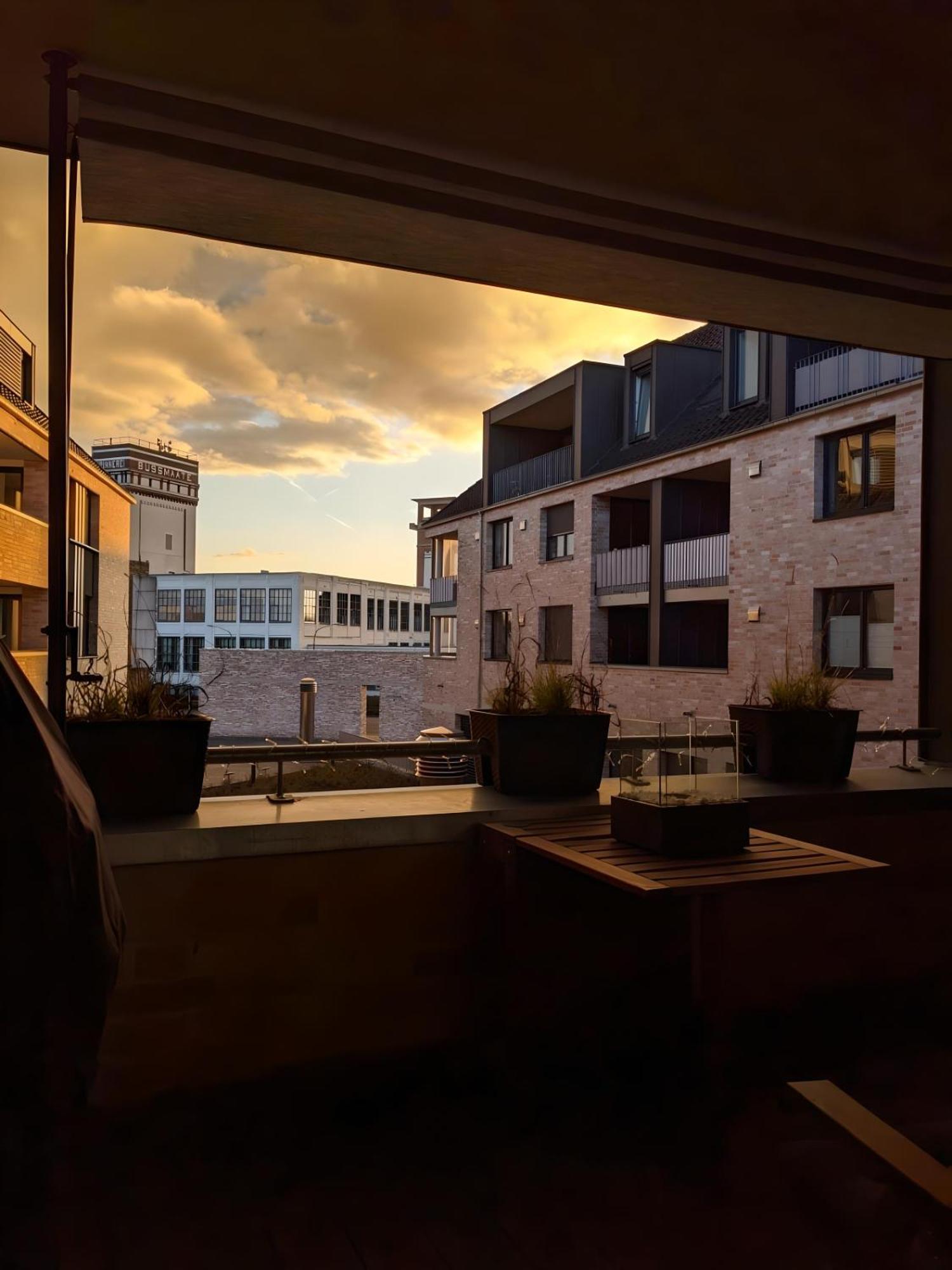 Am Citybogen - Mit Aufzug Und Loggia *